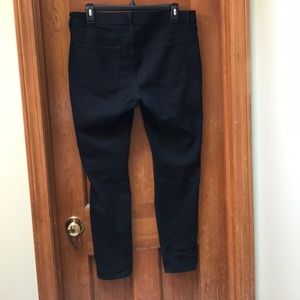 Old Navy Super Skinny Mid rise size 12 petite